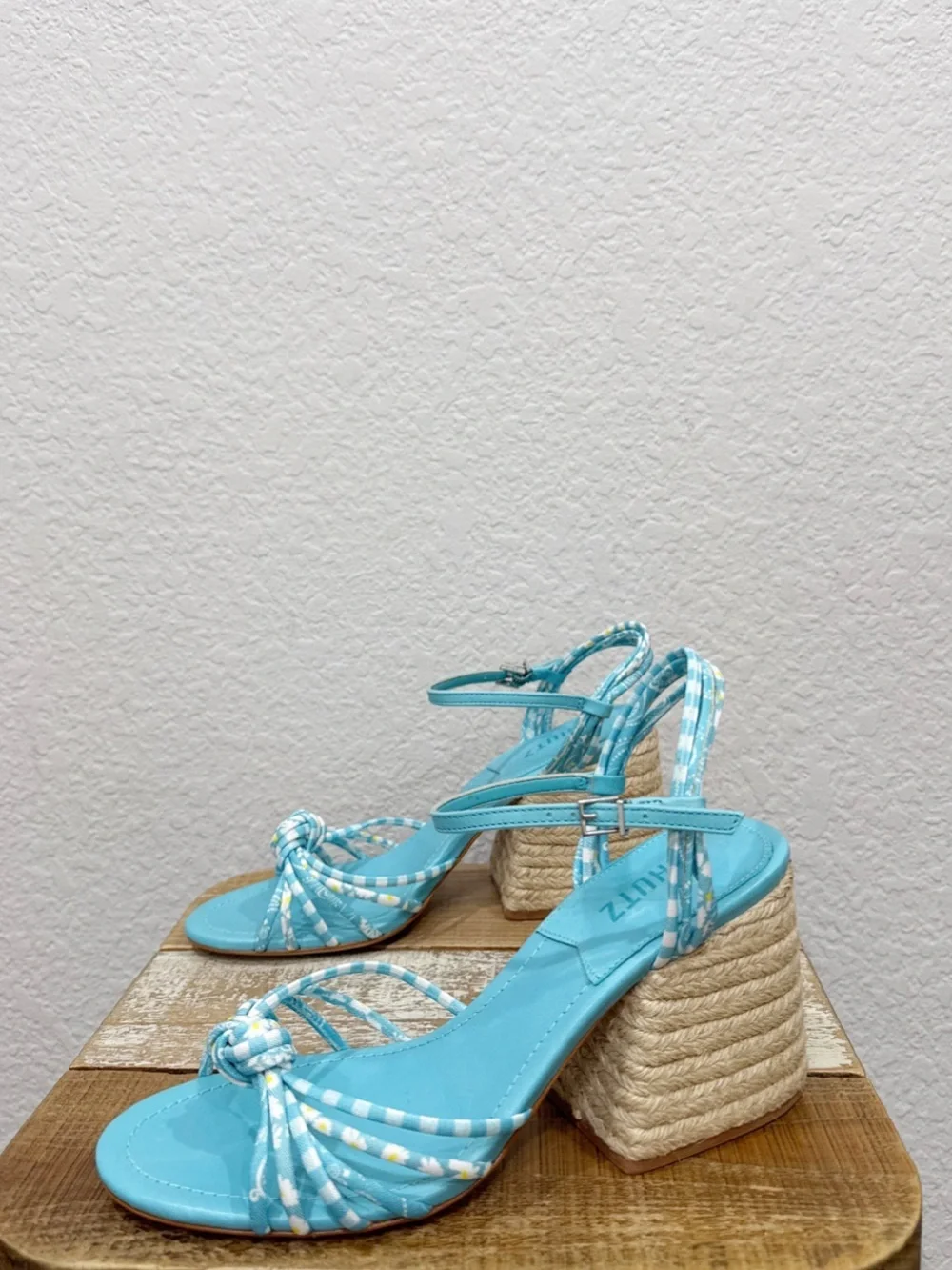 Schutz Dahra Tiver Aqua Block Heel Sandals Size 9.5 NEW